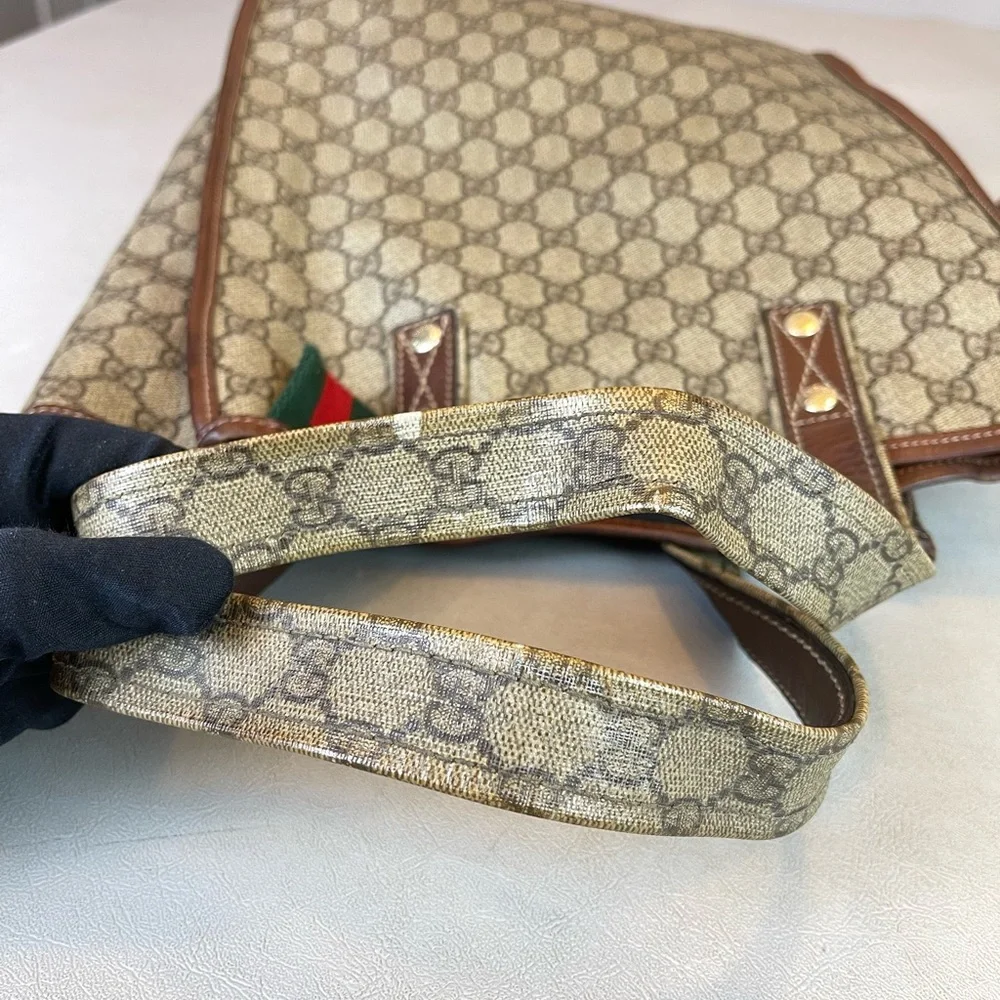 Gucci GG Logo Printed Totes Shoulder Bag - Picture 10 of 16